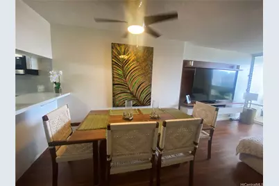 555 University Avenue #1404, Honolulu, HI 96826 - Photo 3