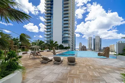 1515 Liona Street #4103, Honolulu, HI 96814 - Photo 19