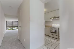 521 Hahaione St, Honolulu, HI 96825 - Photo 15