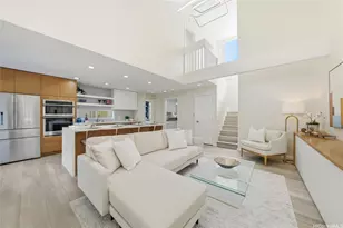 6117 Summer St, Honolulu, HI 96821 - Photo 1