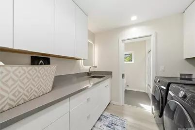 6117 Summer Street #6117D, Honolulu, HI 96821 - Photo 9