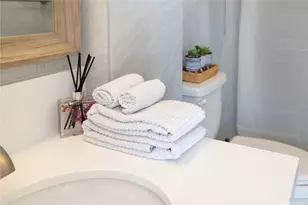 2427 Kuhio Ave, Honolulu, HI 96815 - Photo 7
