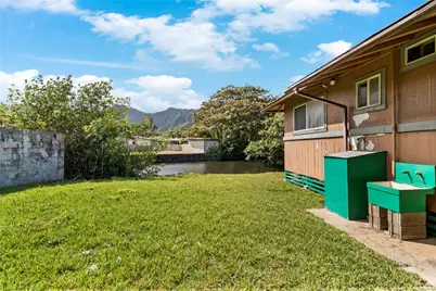 53-886 Kamehameha Highway, Hauula, HI 96717 - Photo 11