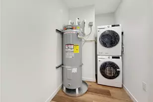 1500 Rycroft St, Honolulu, HI 96814 - Photo 9