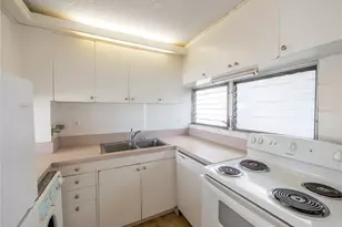 2421 Ala Wai Blvd, Honolulu, HI 96815 - Photo 3