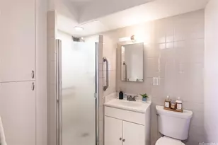 2943 Kalakaua Ave, Honolulu, HI 96815 - Photo 11