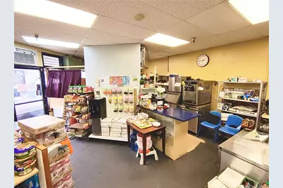 98-023 Hekaha Street #BLDG 6-001, Aiea, HI 96701 - Photo 5