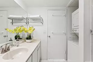 430 Lewers St, Honolulu, HI 96815 - Photo 13