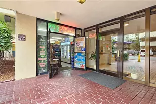 2215 Aloha Dr, Honolulu, HI 96815 - Photo 17