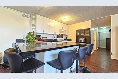 2215 Aloha Drive #DH405, Honolulu, HI 96815 - Photo 3