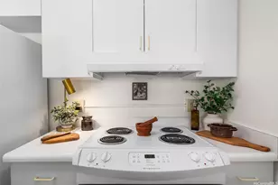 215 N King St, Honolulu, HI 96817 - Photo 9