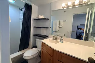 1700 Ala Moana Blvd, Honolulu, HI 96815 - Photo 5