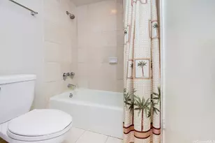 2045 Kalakaua Ave, Honolulu, HI 96815 - Photo 11