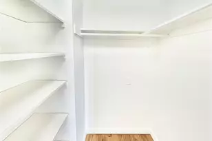 1215 Alexander St, Honolulu, HI 96826 - Photo 7