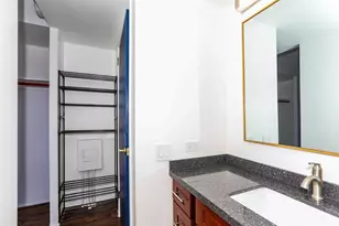 225 Queen St, Honolulu, HI 96813 - Photo 17