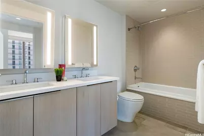 1001 Queen Street #3209, Honolulu, HI 96814 - Photo 9