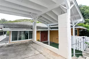 1740 Kamohoalii St, Honolulu, HI 96819 - Photo 3