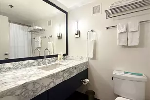 410 Atkinson Dr, Honolulu, HI 96814 - Photo 15