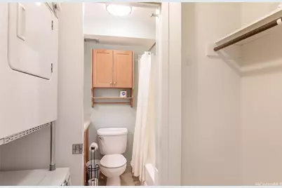2345 Ala Wai Boulevard #806, Honolulu, HI 96815 - Photo 15