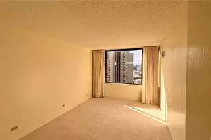 411 Hobron Ln, Honolulu, HI 96815 - Photo 5