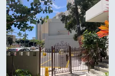 425 Ena Road #1207B, Honolulu, HI 96815 - Photo 7