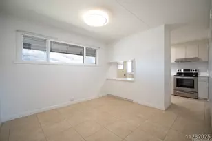 4544 Mahie St, Honolulu, HI 96818 - Photo 11