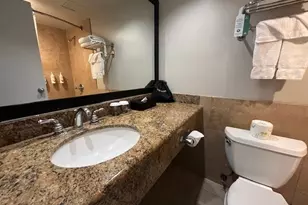 1850 Ala Moana Blvd, Honolulu, HI 96815 - Photo 9