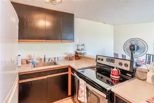 300 Wai Nani Way, Honolulu, HI 96815 - Photo 21