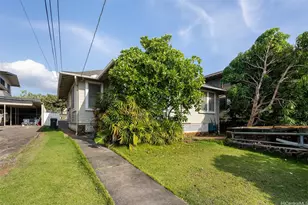 2238 Ho'onanea St, Honolulu, HI 96822 - Photo 19