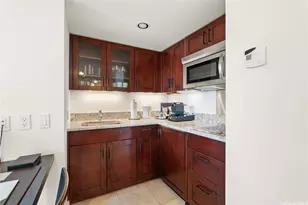 223 Saratoga Rd, Honolulu, HI 96815 - Photo 5