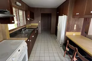 98-1305 Akaaka St, Aiea, HI 96701 - Photo 3