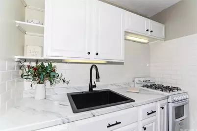 1911 Kalakaua Avenue #503, Honolulu, HI 96825 - Photo 1