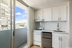 824 Kinau St, Honolulu, HI 96813 - Photo 9