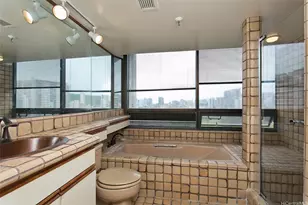 1525 Wilder Ave, Honolulu, HI 96822 - Photo 15