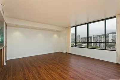 1525 Wilder Avenue #902, Honolulu, HI 96822 - Photo 3