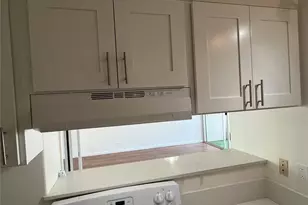 430 Keoniana St, Honolulu, HI 96815 - Photo 3