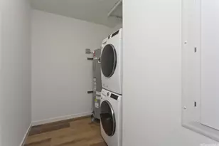 1515 Liona St, Honolulu, HI 96814 - Photo 13