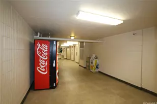 1060 Kamehameha Hwy, Pearl City, HI 96782 - Photo 17