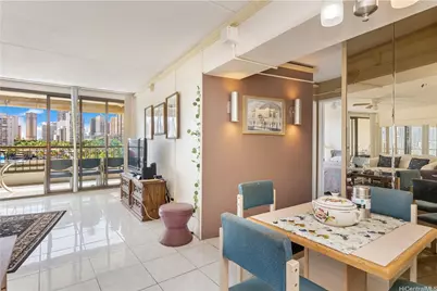 2333 Kapiolani Boulevard #811, Honolulu, HI 96826 - Photo 3