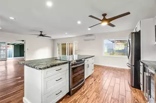 1366 Akiahala Pl, Kailua, HI 96734 - Photo 9