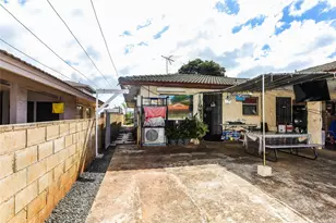 94-1036 Kuhaulua St, Waipahu, HI 96797 - Photo 5