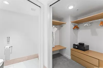 383 Kalaimoku Street #1916, Honolulu, HI 96815 - Photo 15