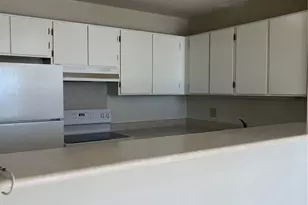 400 Hobron Ln, Honolulu, HI 96815 - Photo 17