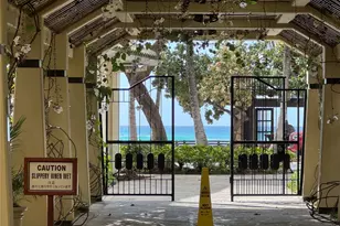 2470 Kalakaua Ave, Honolulu, HI 96815 - Photo 23