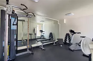 2452 Tusitala St, Honolulu, HI 96815 - Photo 23