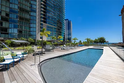 1001 Queen Street #1403, Honolulu, HI 96814 - Photo 13