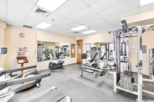 445 Seaside Ave, Honolulu, HI 96815 - Photo 23