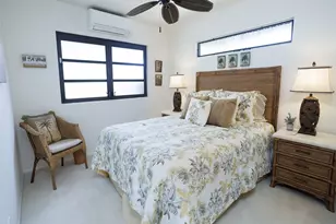 7832 Makaaoa Pl, Honolulu, HI 96825 - Photo 15