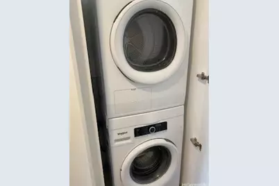 987 Queen Street #2405, Honolulu, HI 96814 - Photo 13