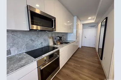 987 Queen Street #2405, Honolulu, HI 96814 - Photo 3